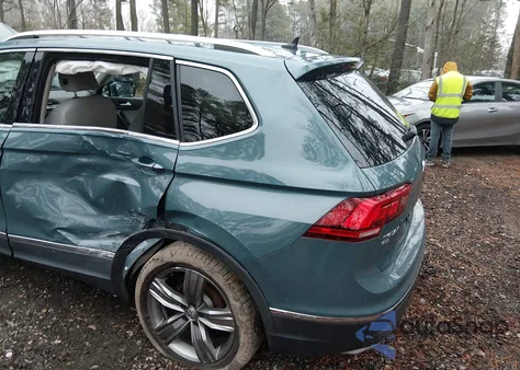2021 Volkswagen Tiguan 2.0T Se/2.0T Se R-Line Black/2.0T Sel from USA, damaged, VIN 3VV2B7AX0MM012225